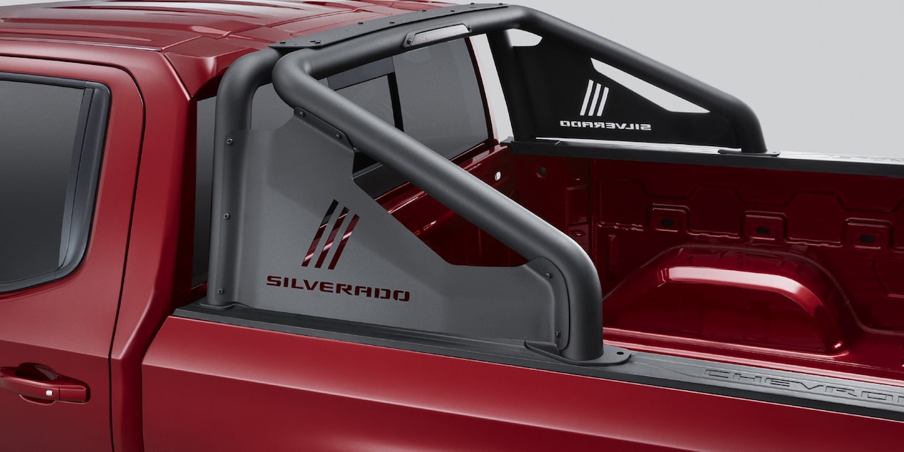 Sportbar con emblema Silverado