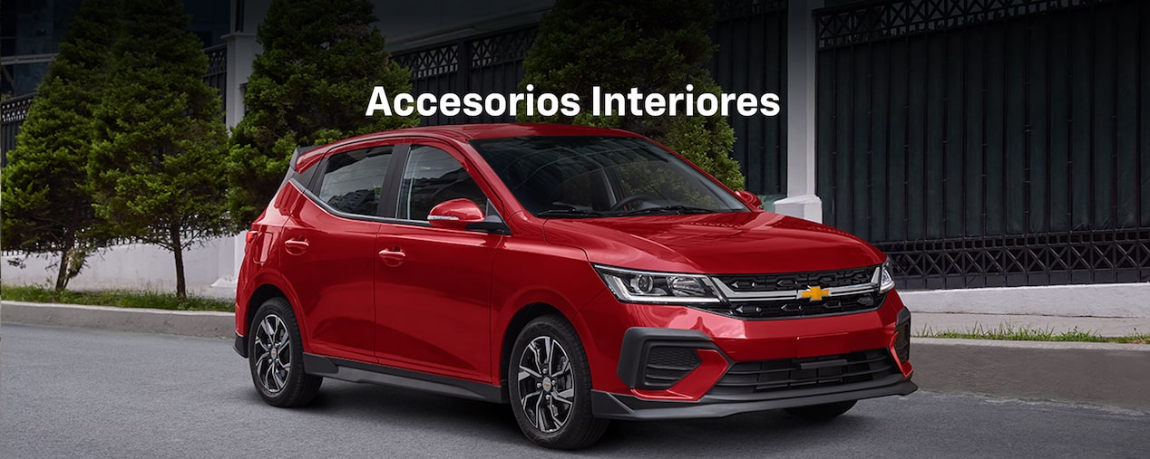 Nuevo auto compacto Chevrolet Aveo Hatchback 2025 con smartphone integration y pantalla de 8 pulgadas, monovolúmen 4 puertas