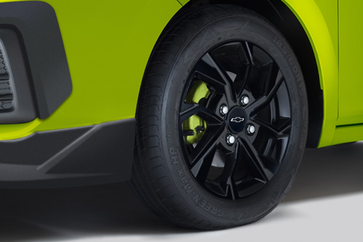 Chevrolet Aveo Black Edition 2025 Caliper