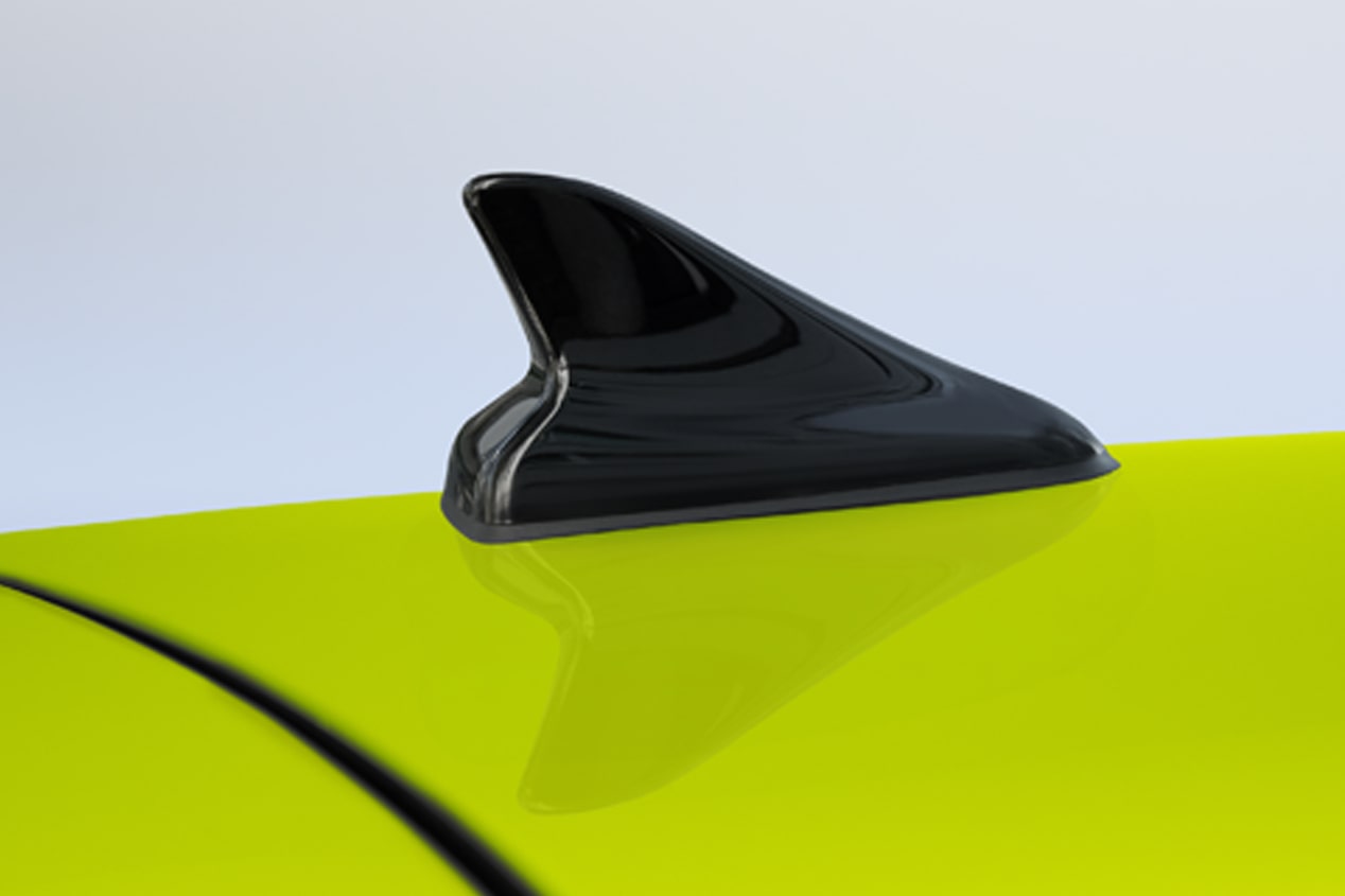 Chevrolet Aveo Black Edition 2025 Antena aleta de tiburón