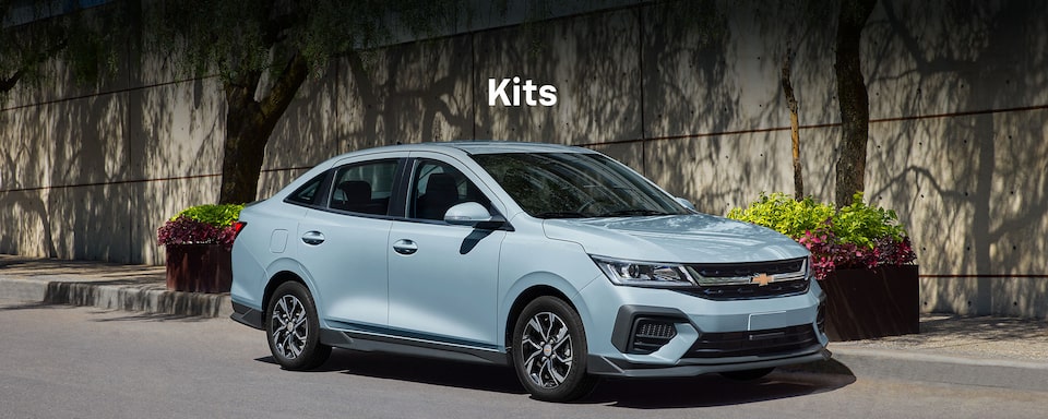 3 Kits de accesorios originales disponibles para tu auto tipo sedán Chevrolet Aveo 2025: Adventure, Appearance y Sport.