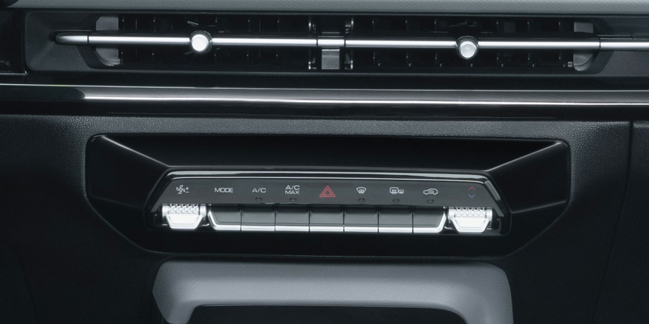 Nuevo Chevrolet Aveo tipo Sedán 2025, con aire acondicionado electrónico de controles automáticos