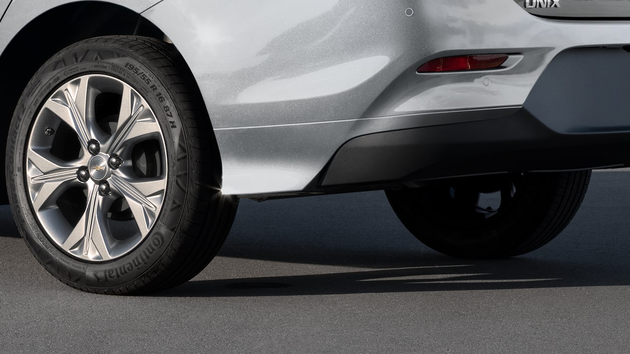 Difusor trasero, es parte del kit sport de accesorios para Chevrolet Onix 2025, sedán deportivo