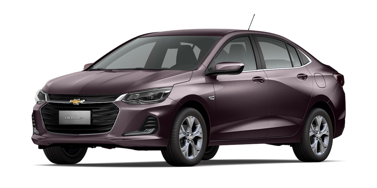  Chevrolet Onix 2025, sedán deportivo en color trufa metálico