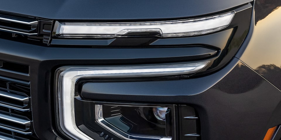 Chevrolet Suburban 2025 con nuevo sistema de faros y calaveras Full LED con Intellibeam