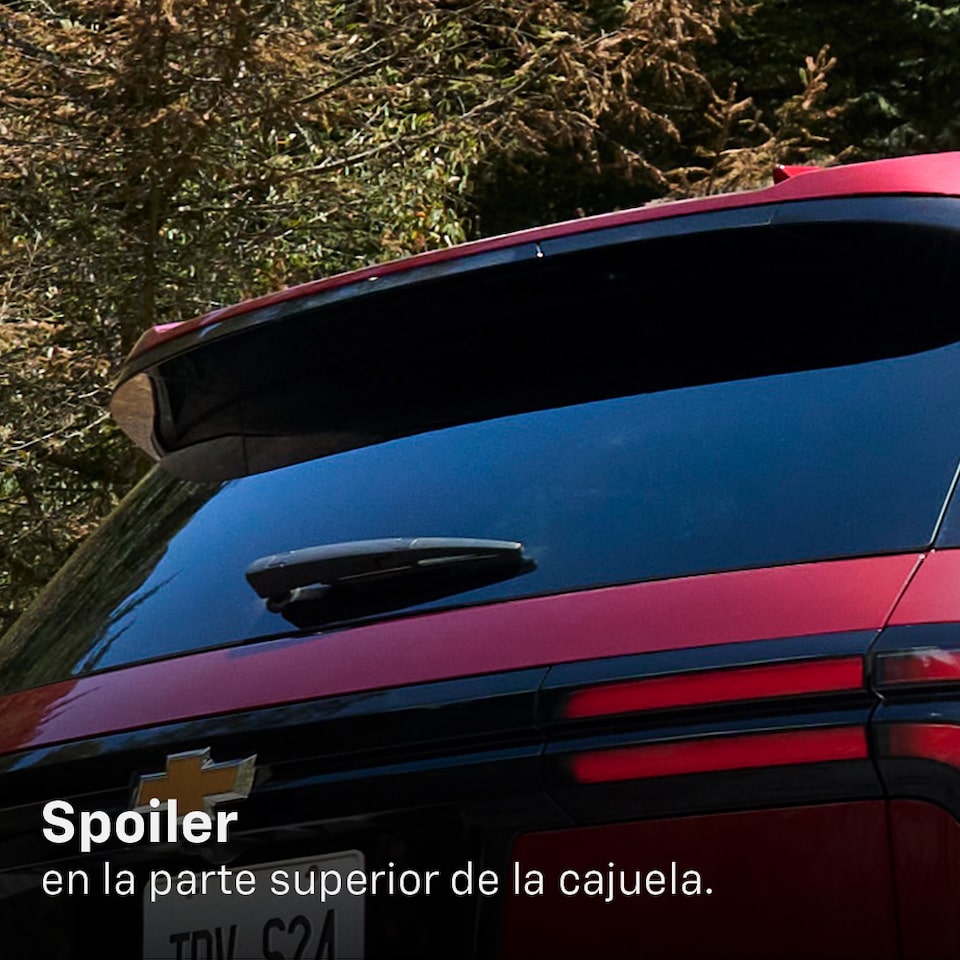 Nueva Chevrolet Traverse 2024, camioneta familiar con spoiler iluminado para la parte superior de la cajuela