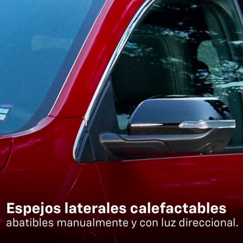 Nueva Chevrolet Traverse 2024, camioneta familiar con espejos laterales calefactables, eléctricos y con luz direccional