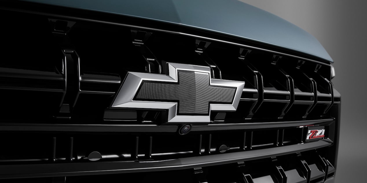 Emblema negro de Chevrolet Tahoe 2026