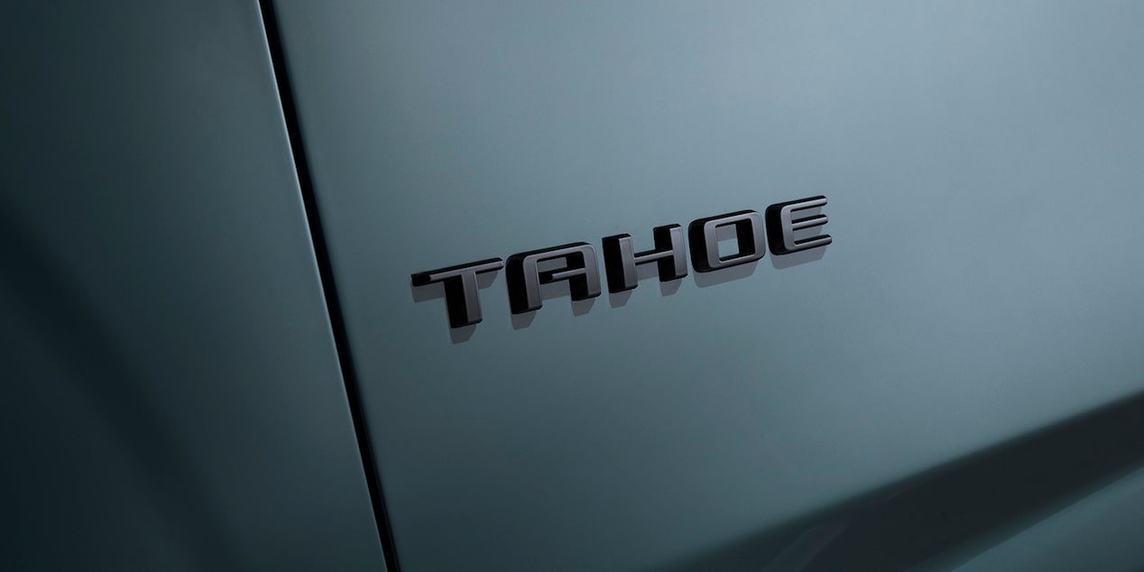 Emblema Tahoe de Chevrolet Tahoe 2026