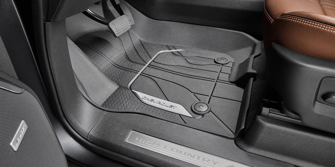 Tapete de vinil negro para primera fila de Chevrolet Tahoe 2026
