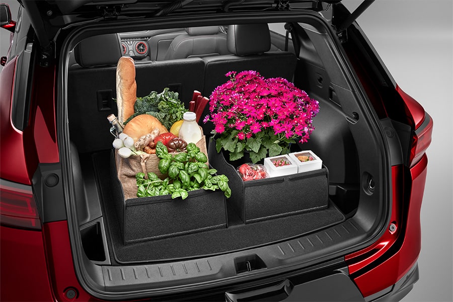 Tapete de alfombra en negro con organizadores integrados para tu Equinox EV 2025 SUV eléctrica deportiva