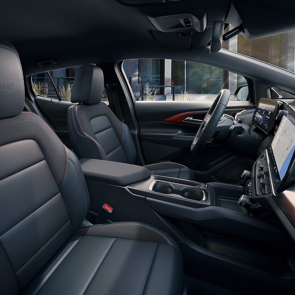 Vista interna - Conoce el diseño deportivo e interior en vinilpiel de tu nueva Chevrolet Equinox EV 2025, camioneta eléctrica