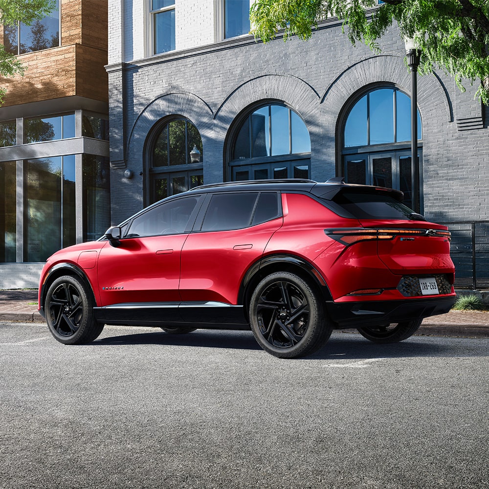 Equinox EV 2025, innovación de Chevrolet aplicada a una SUV eléctrica, plataforma de carga, conectividad y seguridad activa