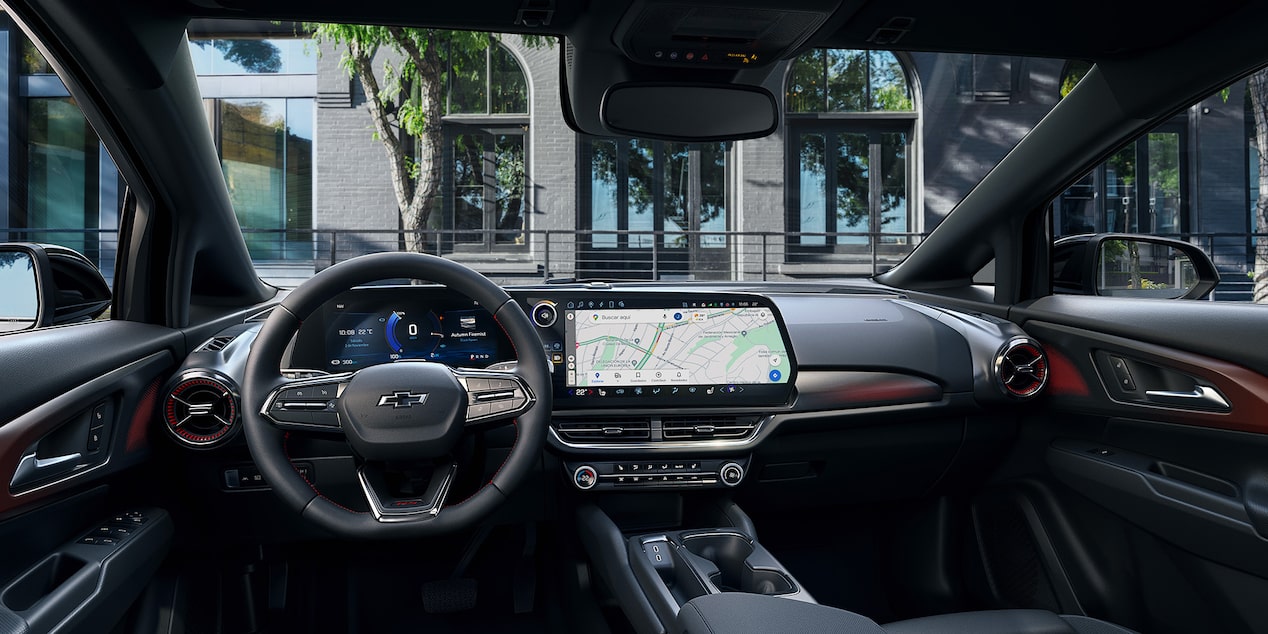 Chevrolet Equinox EV 2025 SUV eléctrica con pantalla de 17.7 HD y sistema de infoentretenimiento VCS, 5G y Onstar integrado