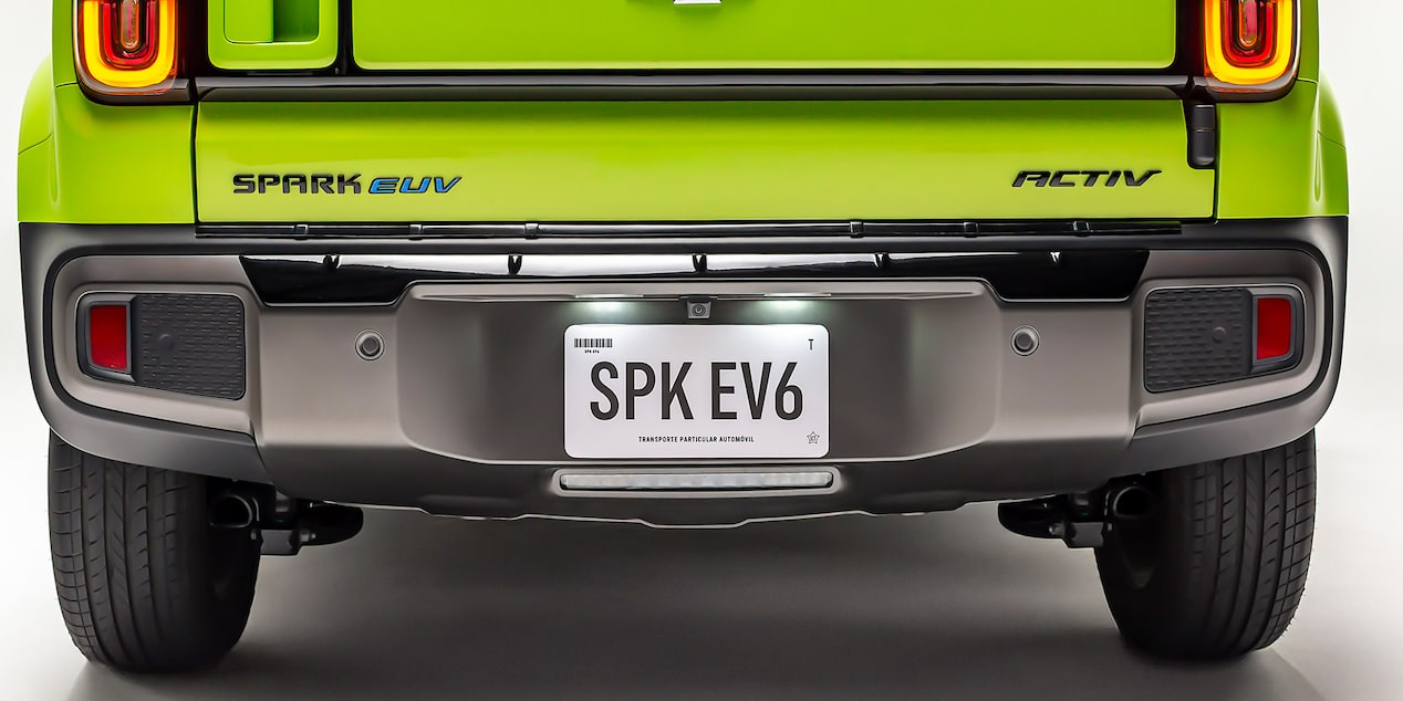 Moldura de fascia trasera de Spark EUV