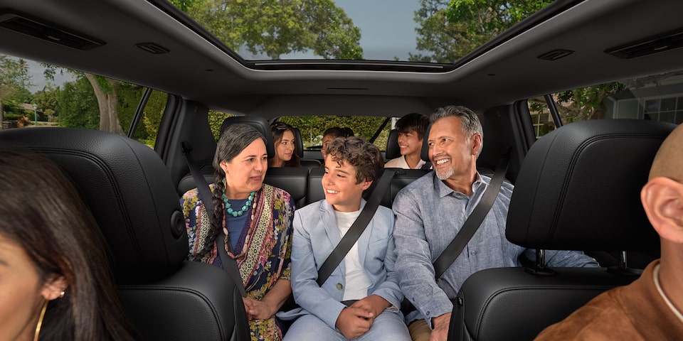 Nueva Chevrolet Traverse 2024 con gran versatilidad en sus 3 filas de asientos