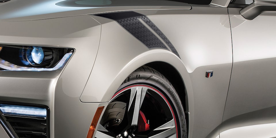 Calcomanías del styling kit para Chevrolet Camaro Coupé 2023, auto deportivo