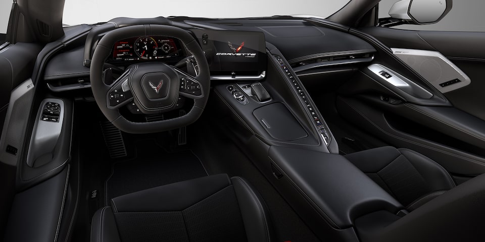 Chevrolet Corvette Stingray 2024 con interior jet black