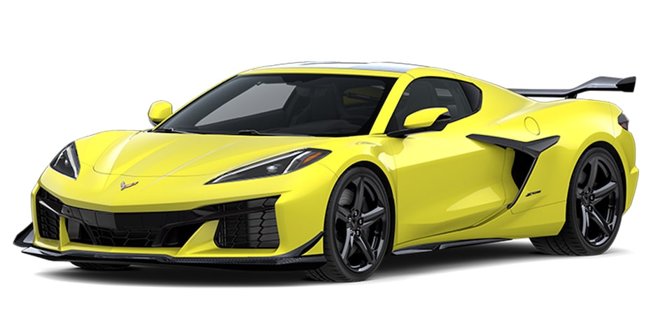Chevrolet Corvette Z06 2024 en color accelerate yellow metallic