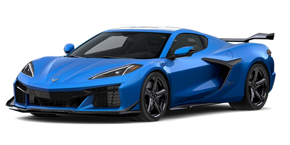 Chevrolet Corvette Z06 2024 en color raptide blue metallic