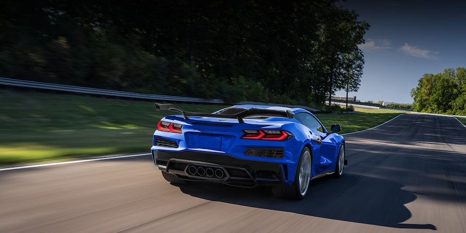 Chevrolet Corvette Z06 2024 con máxima seguridad y desempeño