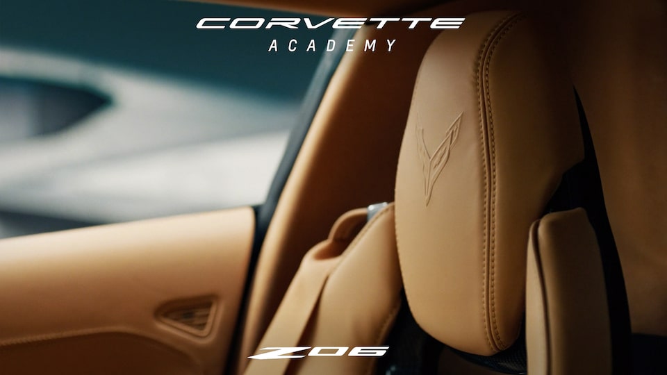 Chevrolet Corvette Z06 2024 con interiores meticulósamente desarrollados