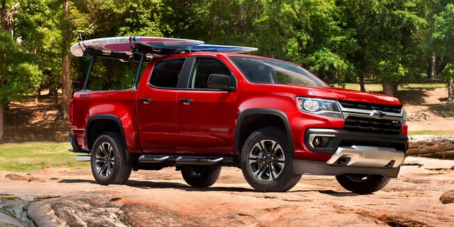 Colorado 2022, camioneta 4x4 con ventilas aero activas que regulan electrónicamente la entrada de aire de la parrilla