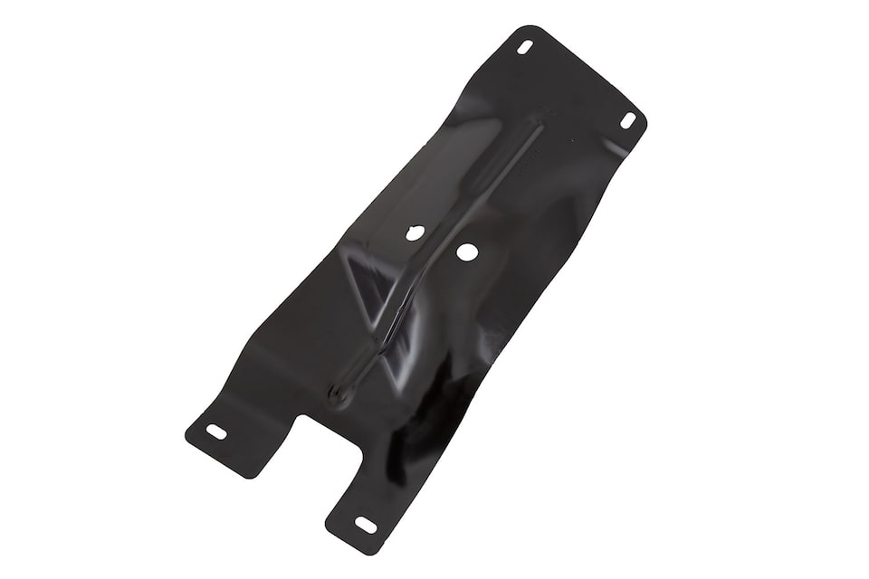 Protector frontal inferior disponible para Chevrolet Colorado 2025, camioneta todoterreno