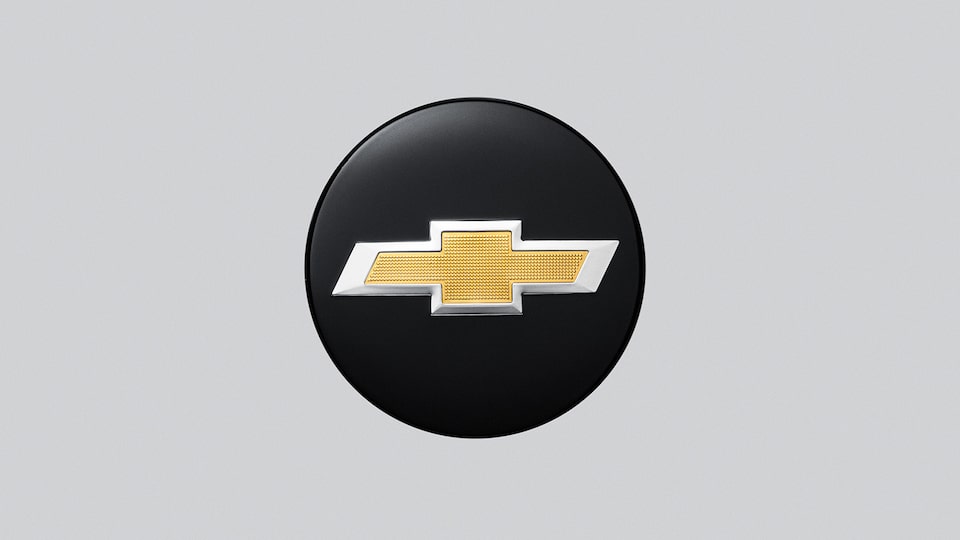 Centro de rin negro con emblema Chevrolet en dorado para tu camioneta, Silverado Turbo 2025