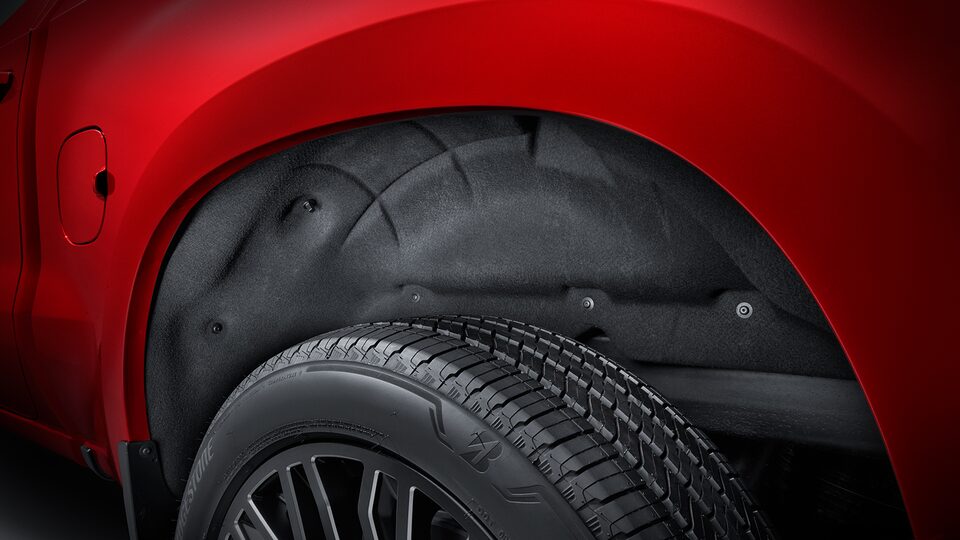 Cubierta de tolva para llantas traseras de Chevrolet Silverado Turbo 2024, camioneta de trabajo