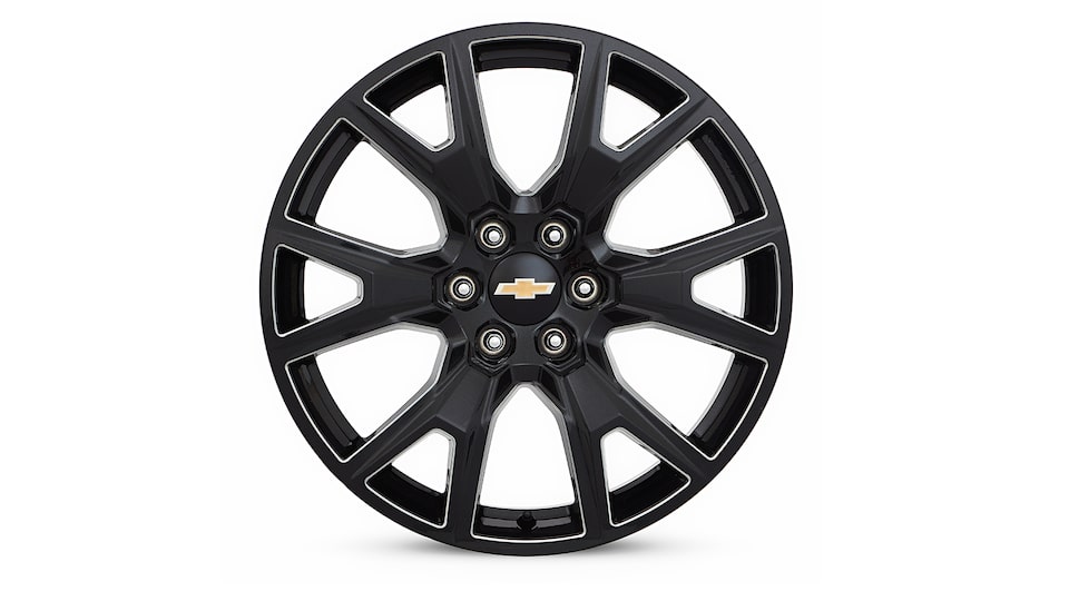 Rin en aluminio de 22 pulgadas en negro metalico con 6 brazos para tu camioneta Chevrolet Silverado Turbo 2025