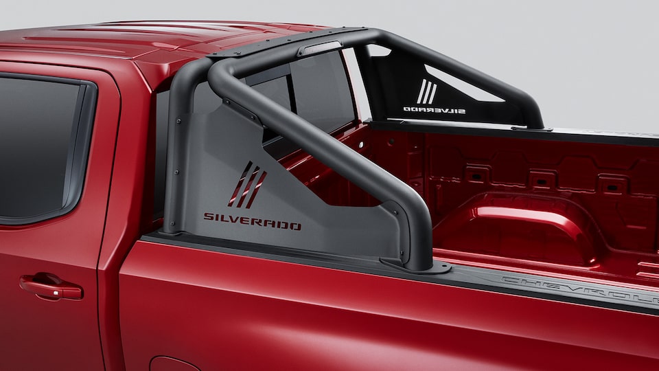 Sport bar con logo Silverado para camioneta de trabajo Chevrolet 2025