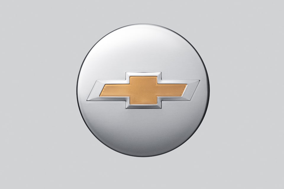 Centro de rin cromado con emblema Chevrolet dorado para Cheyenne ZR2 BISON 2025, camioneta pickup