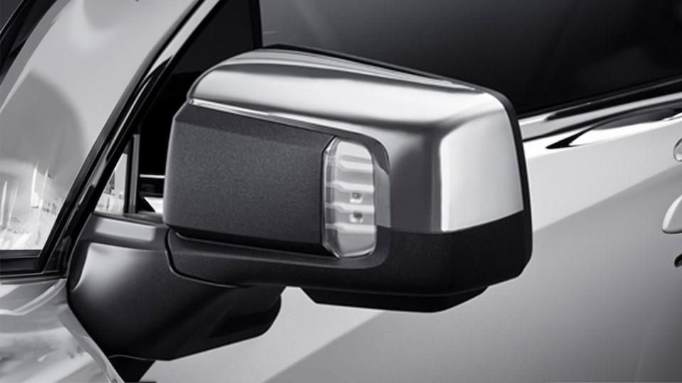 Cubierta de espejo cromada para Chevrolet Silverado Turbo 2025, camioneta de trabajo