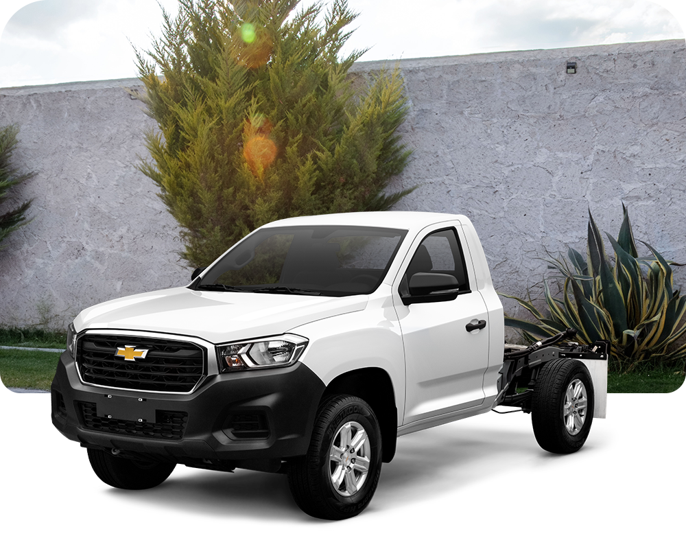 Chevrolet S10 Max 2027 versión Chasis Cabina en vista exterior frontal de tres cuartos.