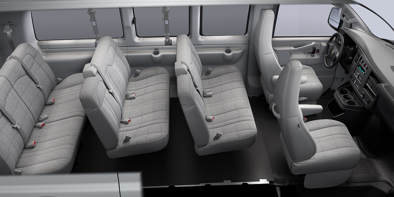 Chervolet Express Van 2025 con color interior pewter oscuro